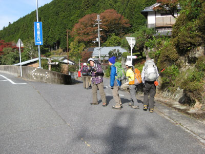 登山口