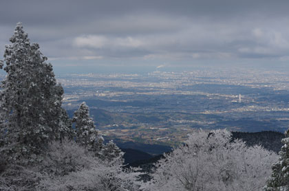 山頂からの大阪平野