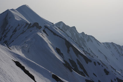 弥山山頂からの頂上稜線